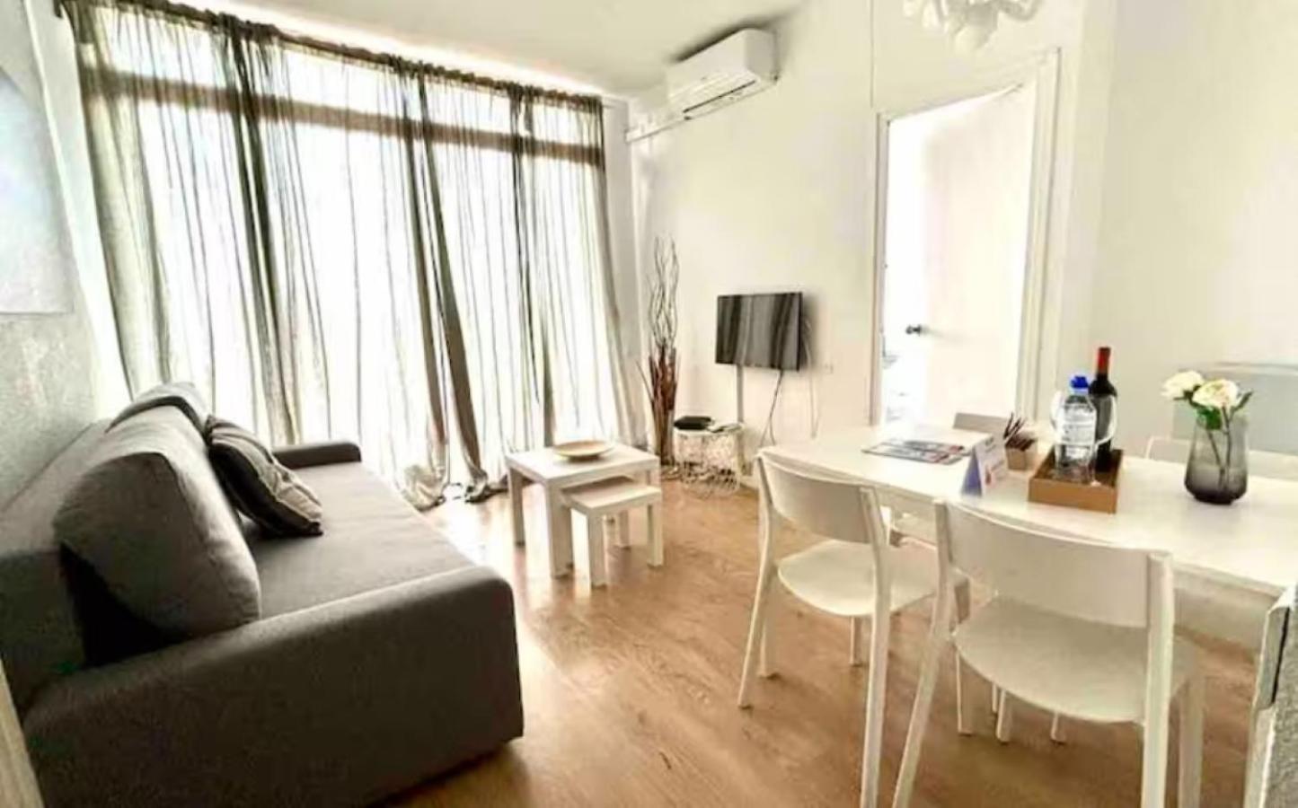Ferienwohnung Sants Station Penthouse Barcelona Exterior foto